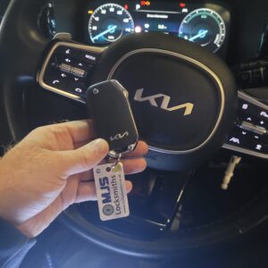 Transponder key programmed to Kia